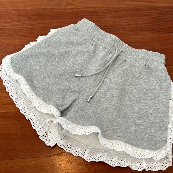 Brand new maje ruffle shorts never worn